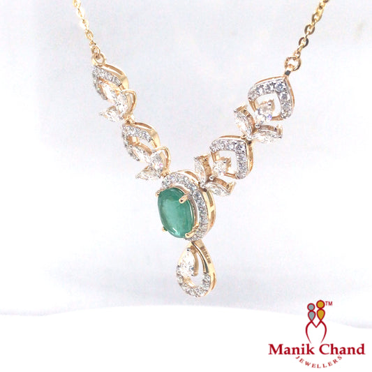 Emerald Diya Diamond necklace