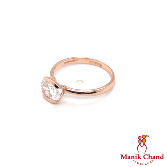 Oval Solitaire Diamond Ring | 18kt Gold