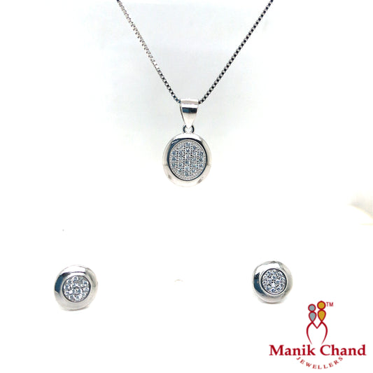Round Stones Pendant set with chain | 925 Silver