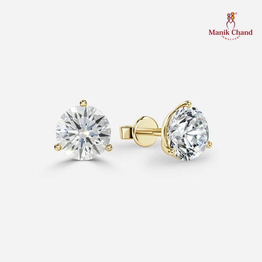 The Three-Prong Radiant Clarity Round Stud Earrings