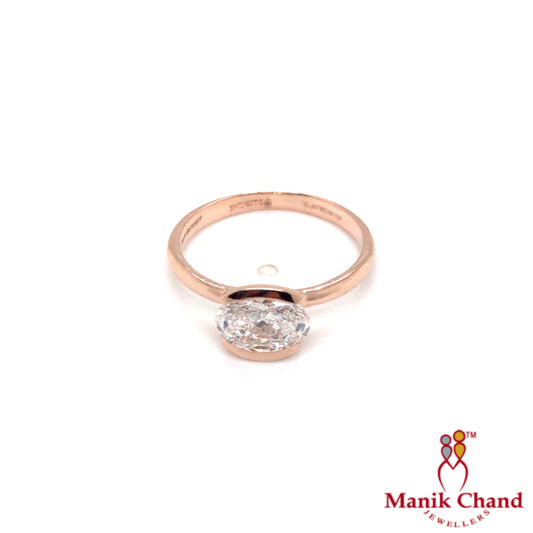Oval Solitaire Diamond Ring | 18kt Gold