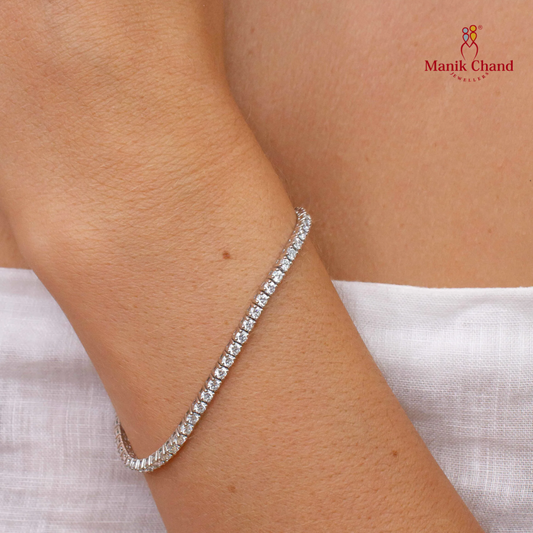 Luminous Round Diamond Tennis Bracelet in White Gold – 5ct