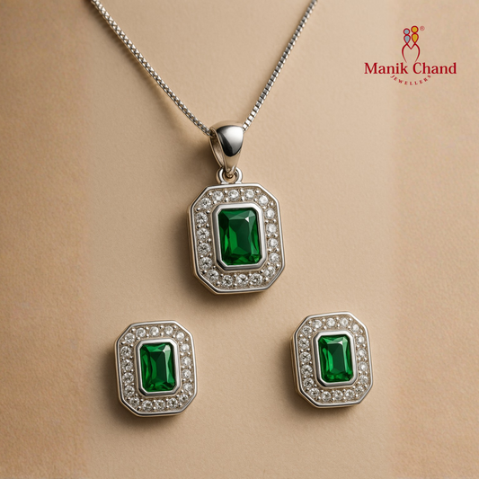 Emerald stones Pendant set with chain | 925 Silver